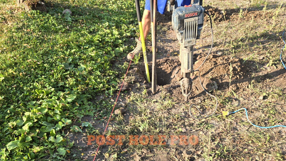 "post hole digging Ottawa"